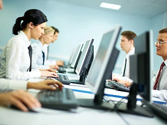 Компания Москвы увеличила выпуск светового оборудования благодаря федпроекту Компания Москвы увеличила выпуск светового оборудования благодаря федпроекту