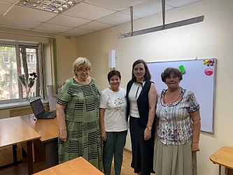 Благодаря господдержке в Находке у пенсионеров появилась возможность изучать языки